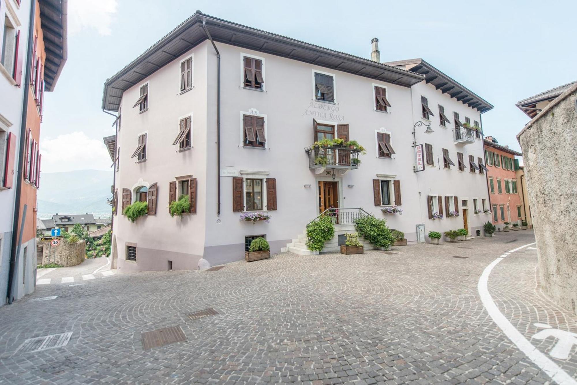 Albergo Antica Rosa Левико-Терме Экстерьер фото