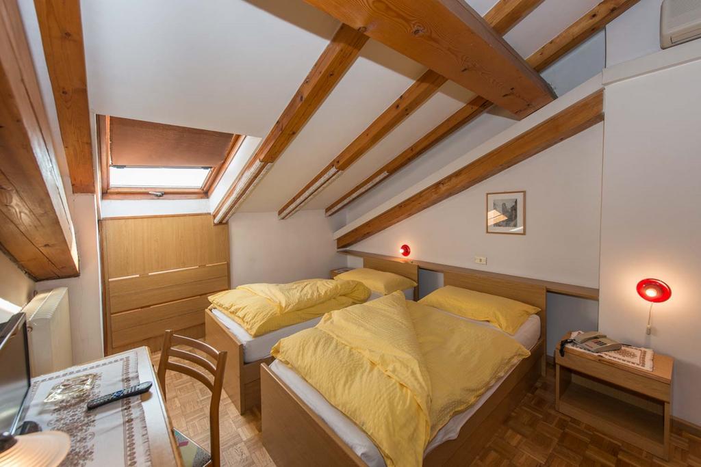 Albergo Antica Rosa Левико-Терме Экстерьер фото